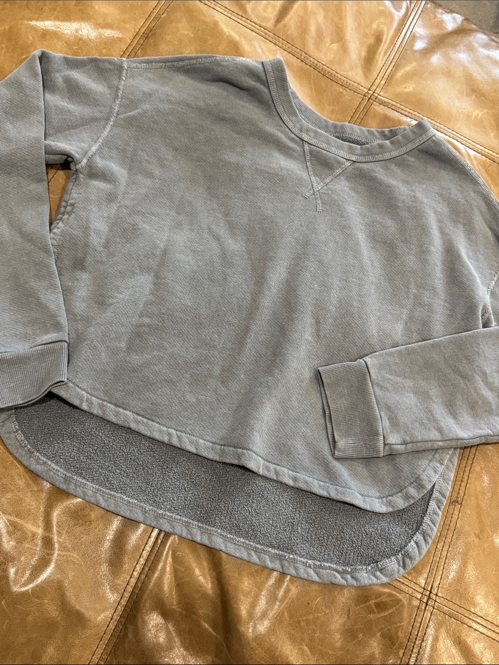 Outerknown Vintage-Style Washed Black Hi-Low California Solstice Sweatshirt Med